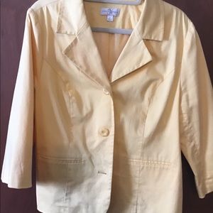 Ladies 3/4 sleeve jacket